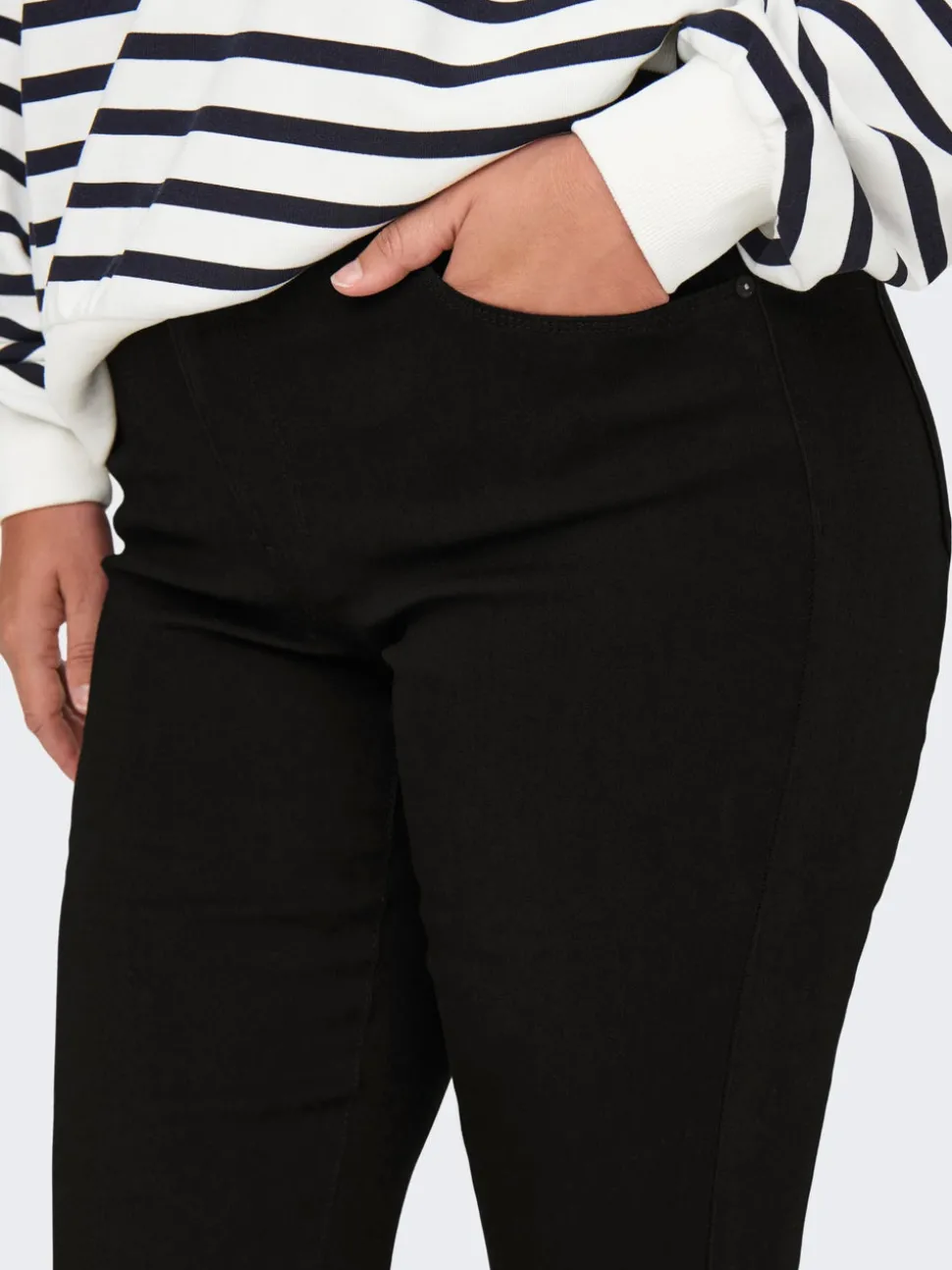 CARHELLA Medelhög midja Utsvängd retropassform Jeans