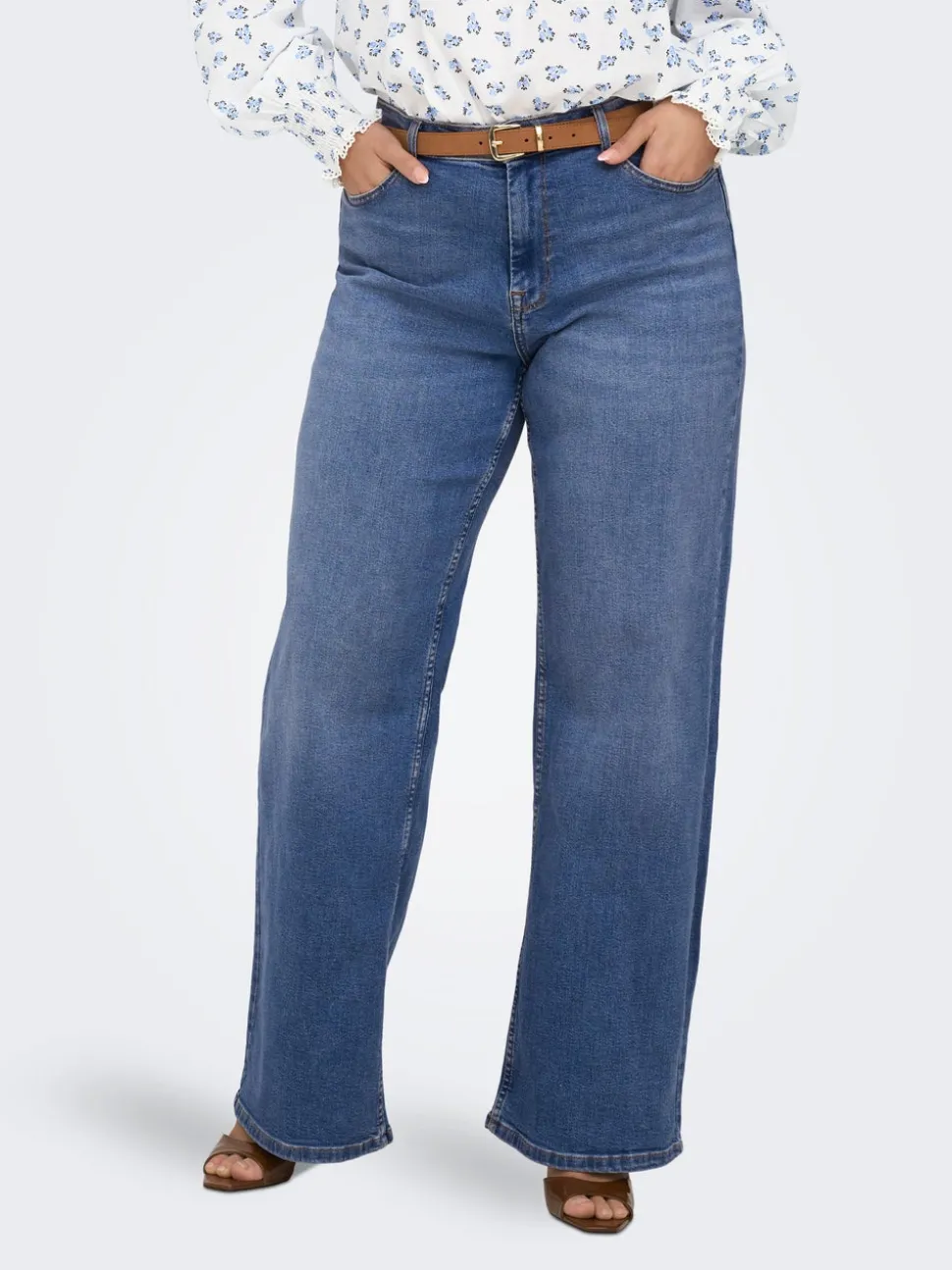 CARJULLES Medelhög midja Vida ben Jeans