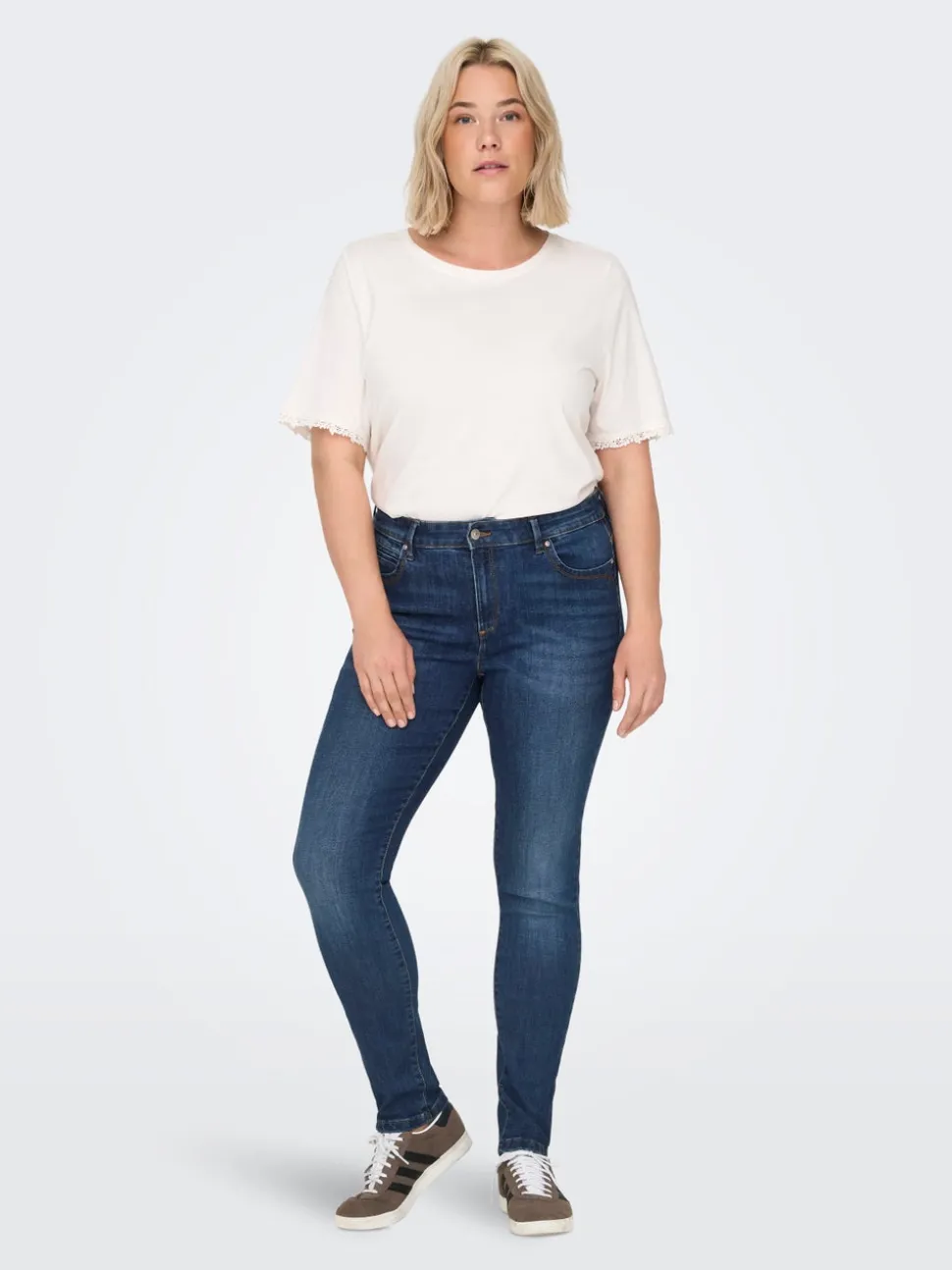 CARKARLA Medelhög midja Skinny Fit Ankellängd Jeans