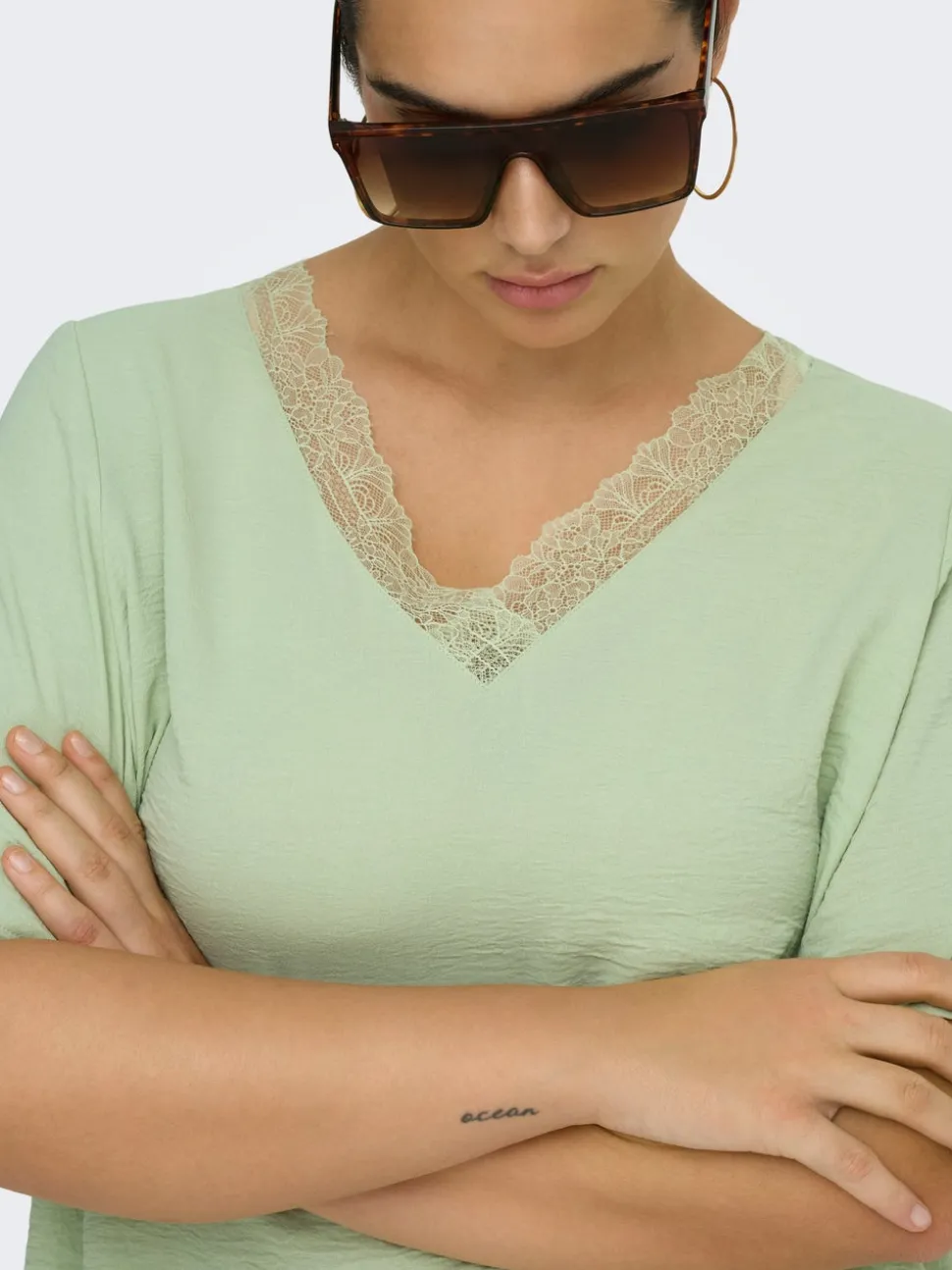 CARMETTA Topp