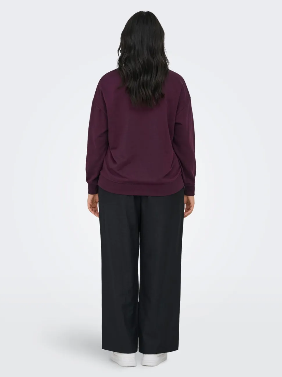 CARRIRI Sweatshirt