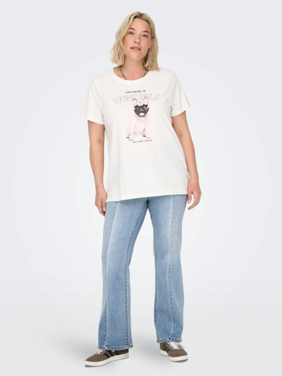 CARSALLY Medelhög midja Utsvängd passform Jeans