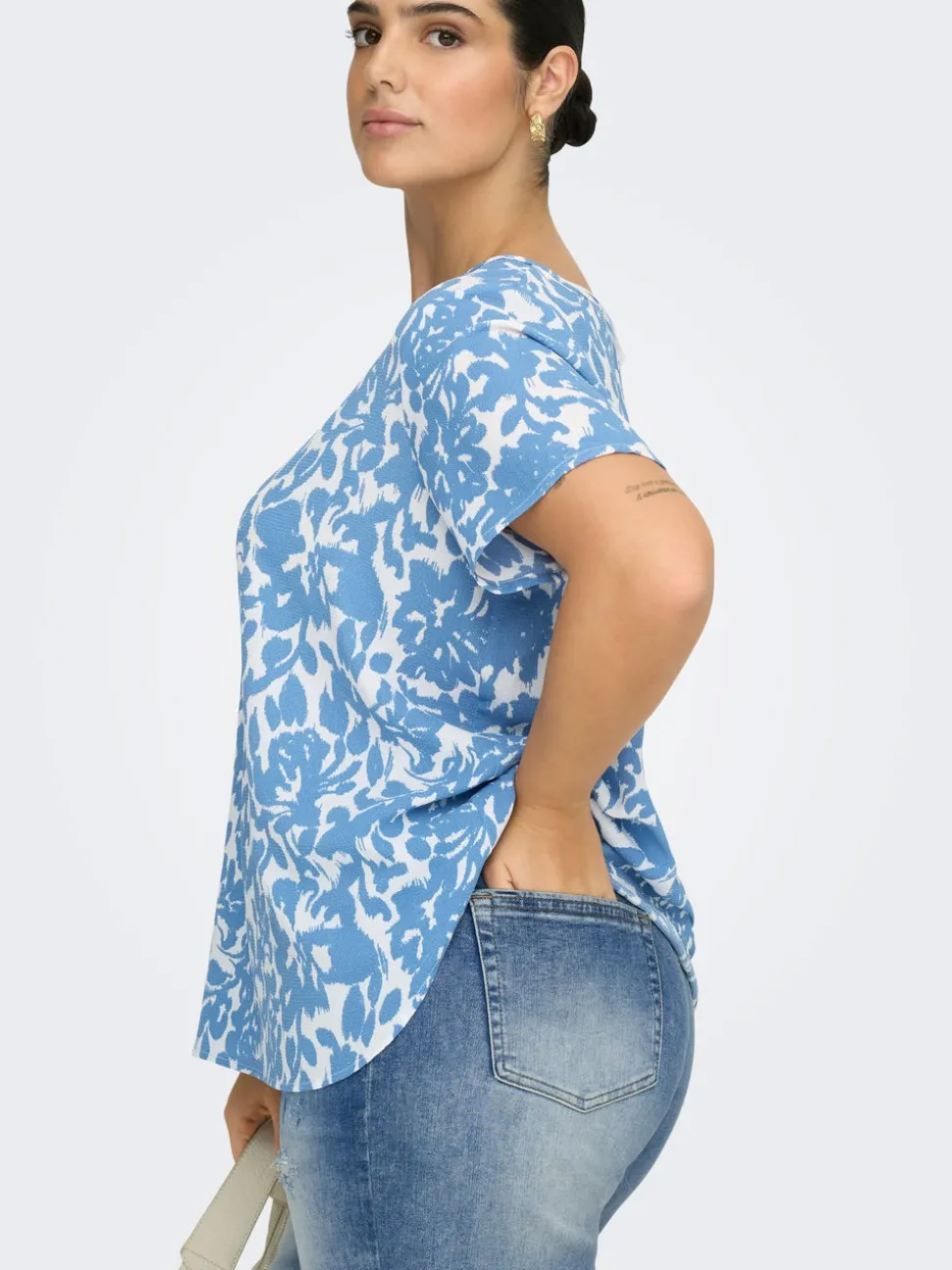 CARVICA Blus