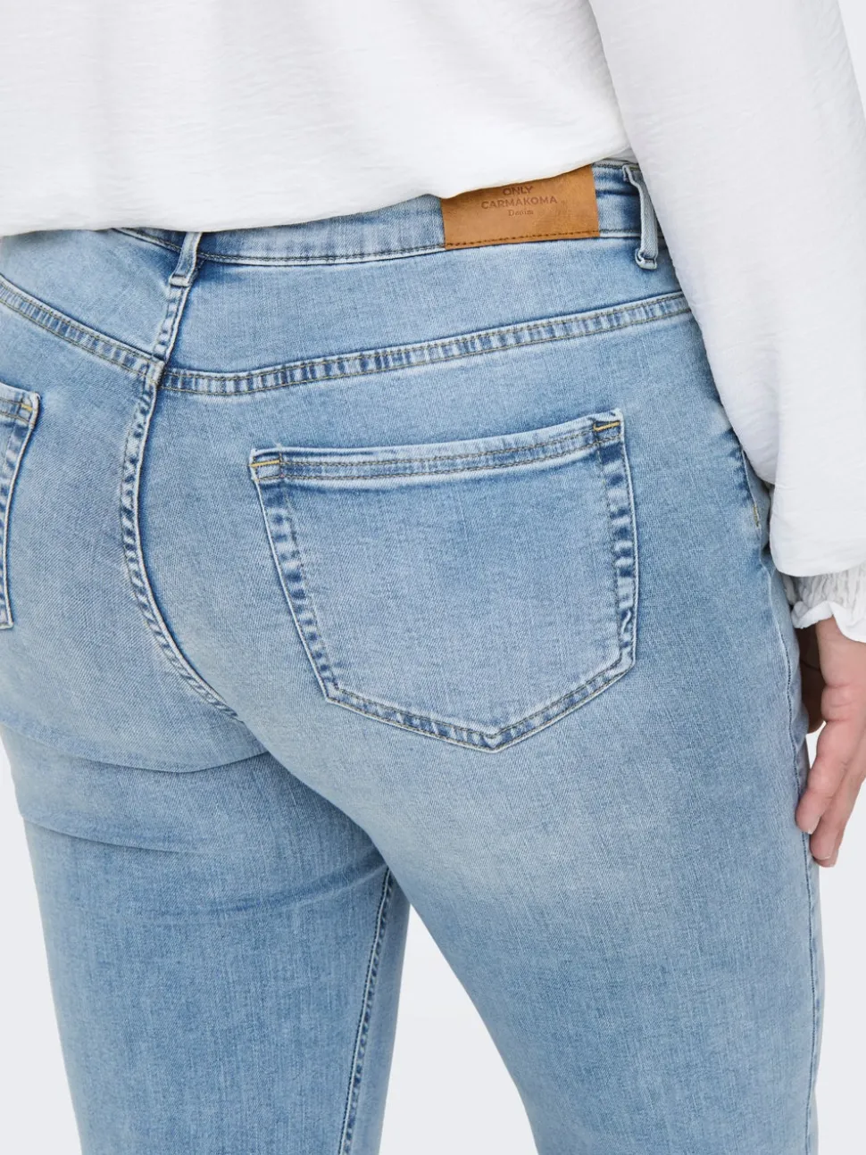 CARWILLY Hög midja Utsvängd passform Jeans