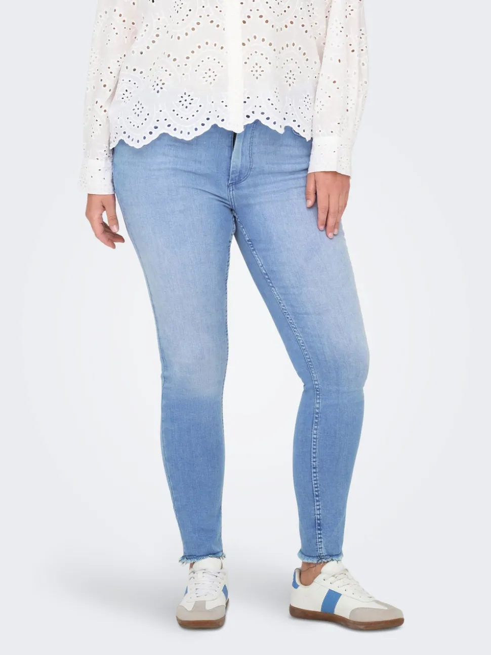 CARWILLY Medelhög midja Skinny Fit Ankellängd Jeans