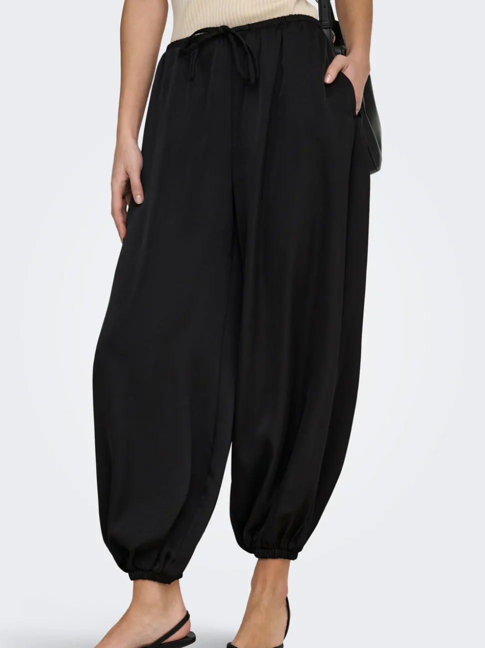 JDYCASSY Balloon Fit Byxor med vida ben