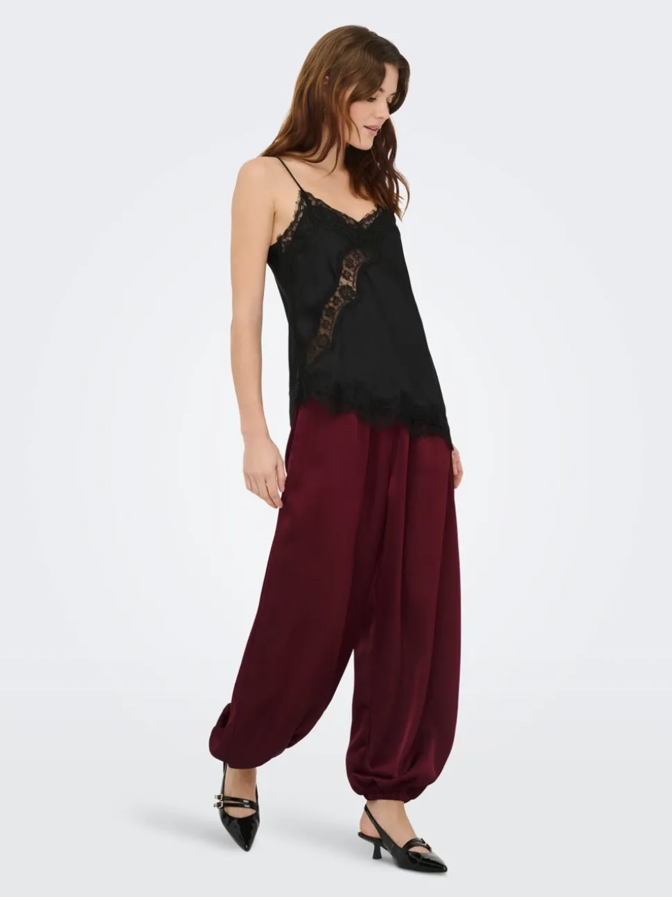 JDYCASSY Balloon Fit Byxor med vida ben