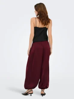 JDYCASSY Balloon Fit Byxor med vida ben