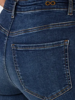JDYFINA Medelhög midja Skinny Fit Ankellängd Jeans