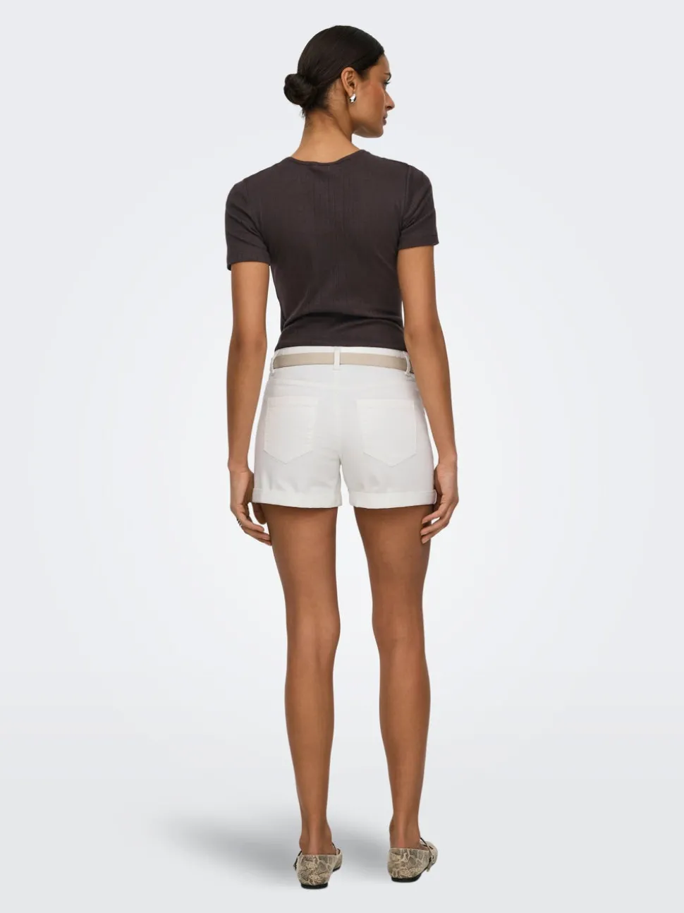 JDYMOON Medelhög midja Normal passform Denimshorts