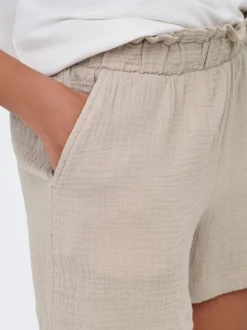 JDYTHEIS Medelhög midja Normal passform Paperbag-shorts