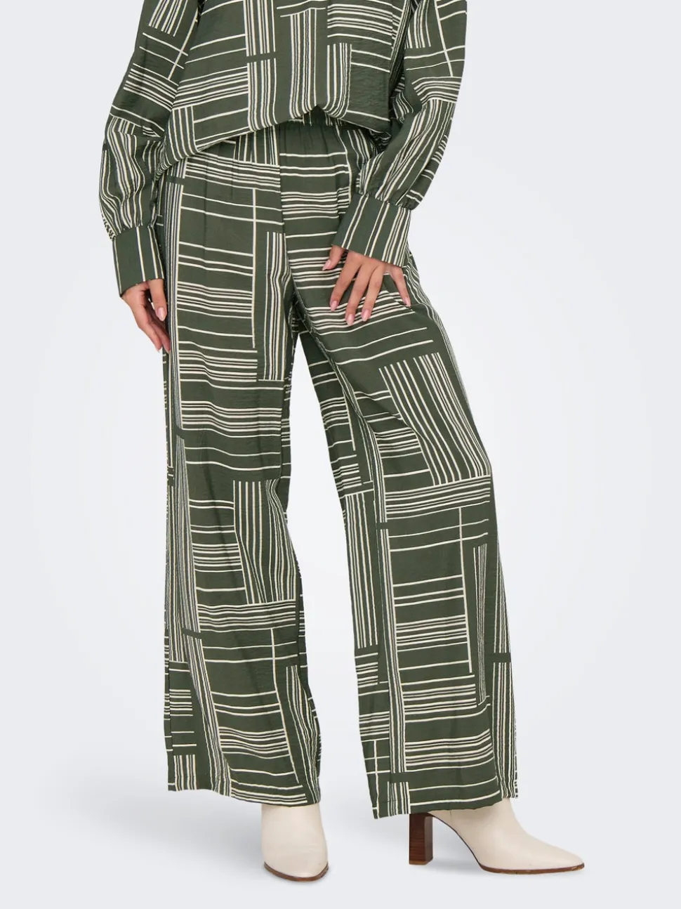 JDYTROYA Slim Straight Fit Byxor