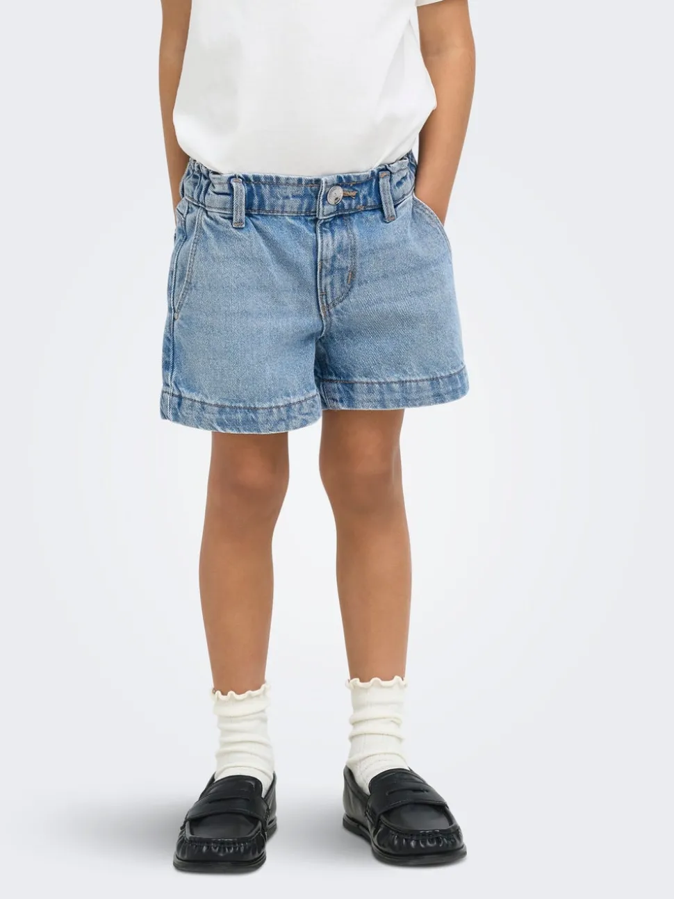 KMGCOMET Medelhög midja Vida ben Denimshorts