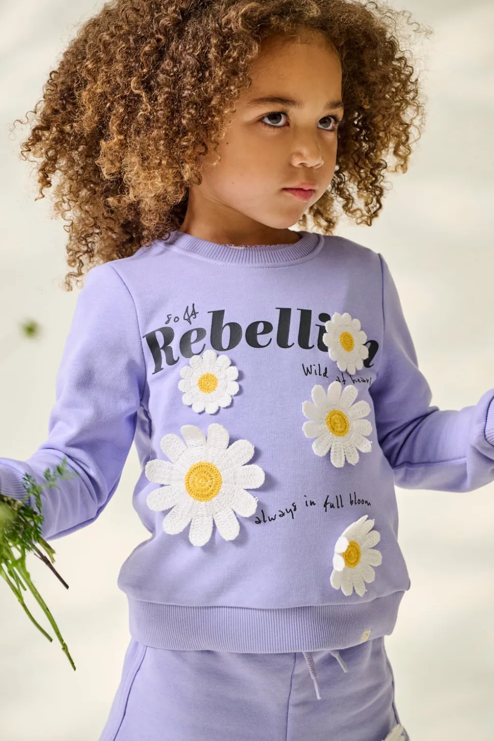 KMGGINNIE Sweatshirt