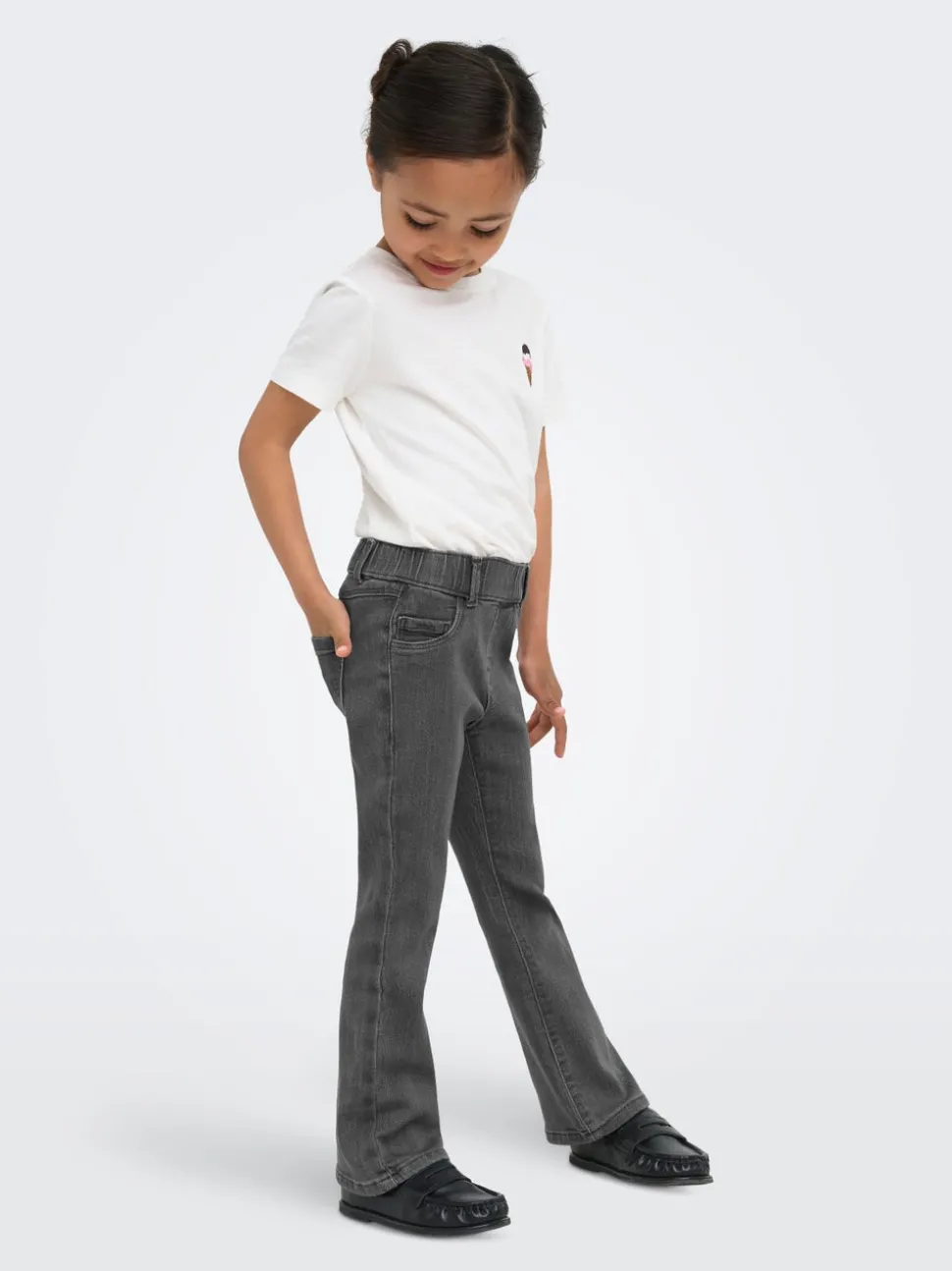 KMGRAIN Utsvängd passform Jeans