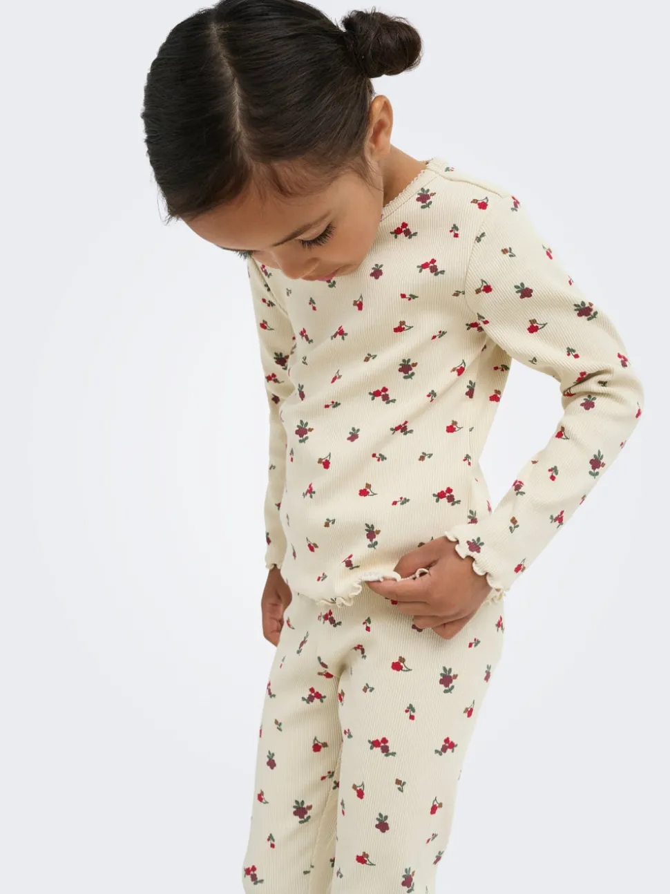 KMGTRINNY Topp