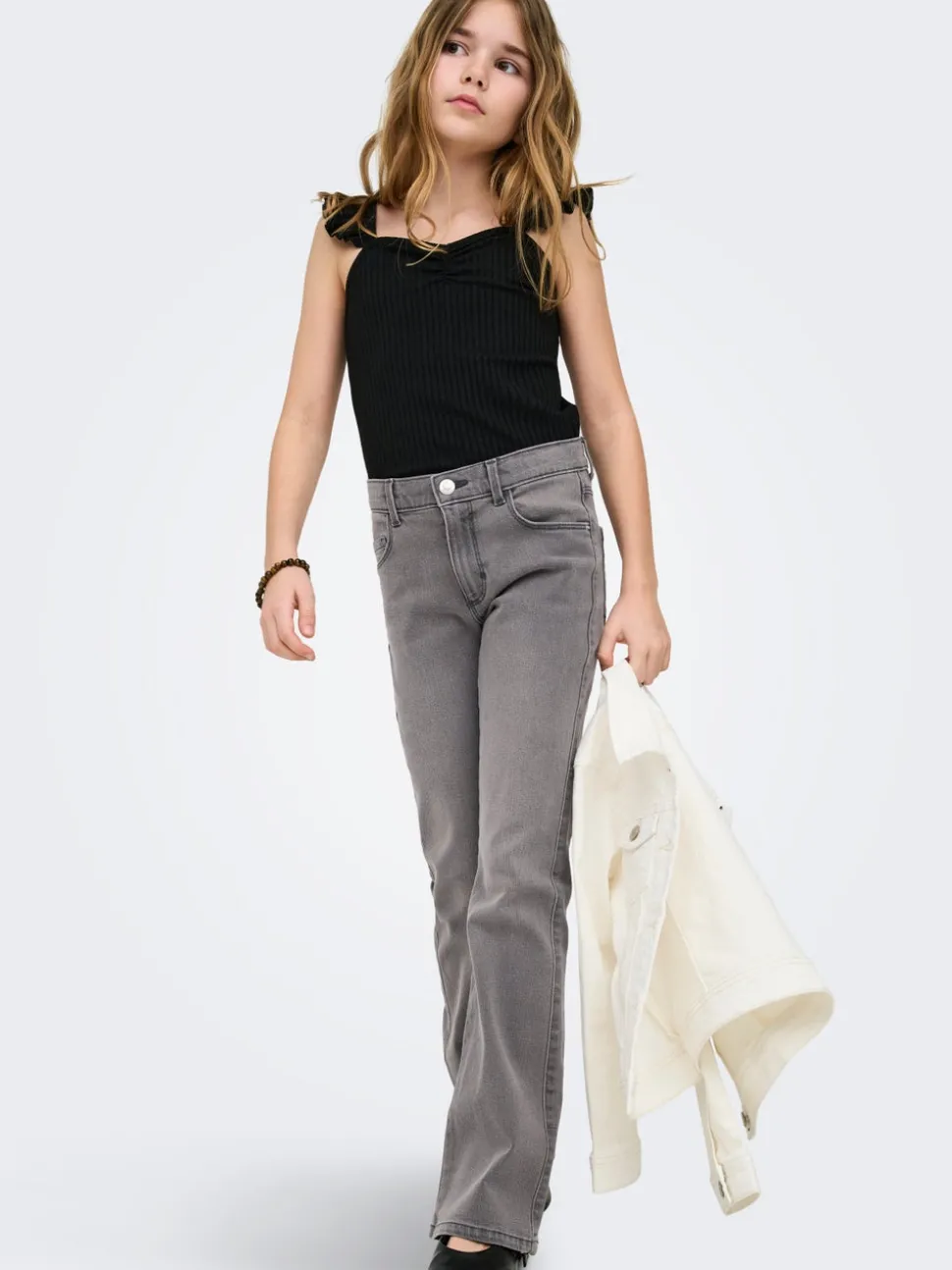 KOGBLAIR Medelhög midja Utsvängd passform Jeans