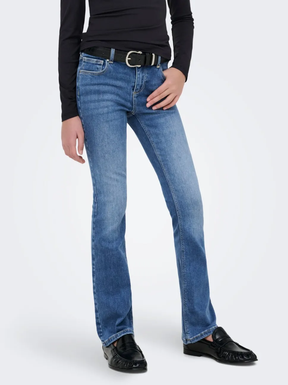 KOGBLUSH Utsvängd passform Jeans