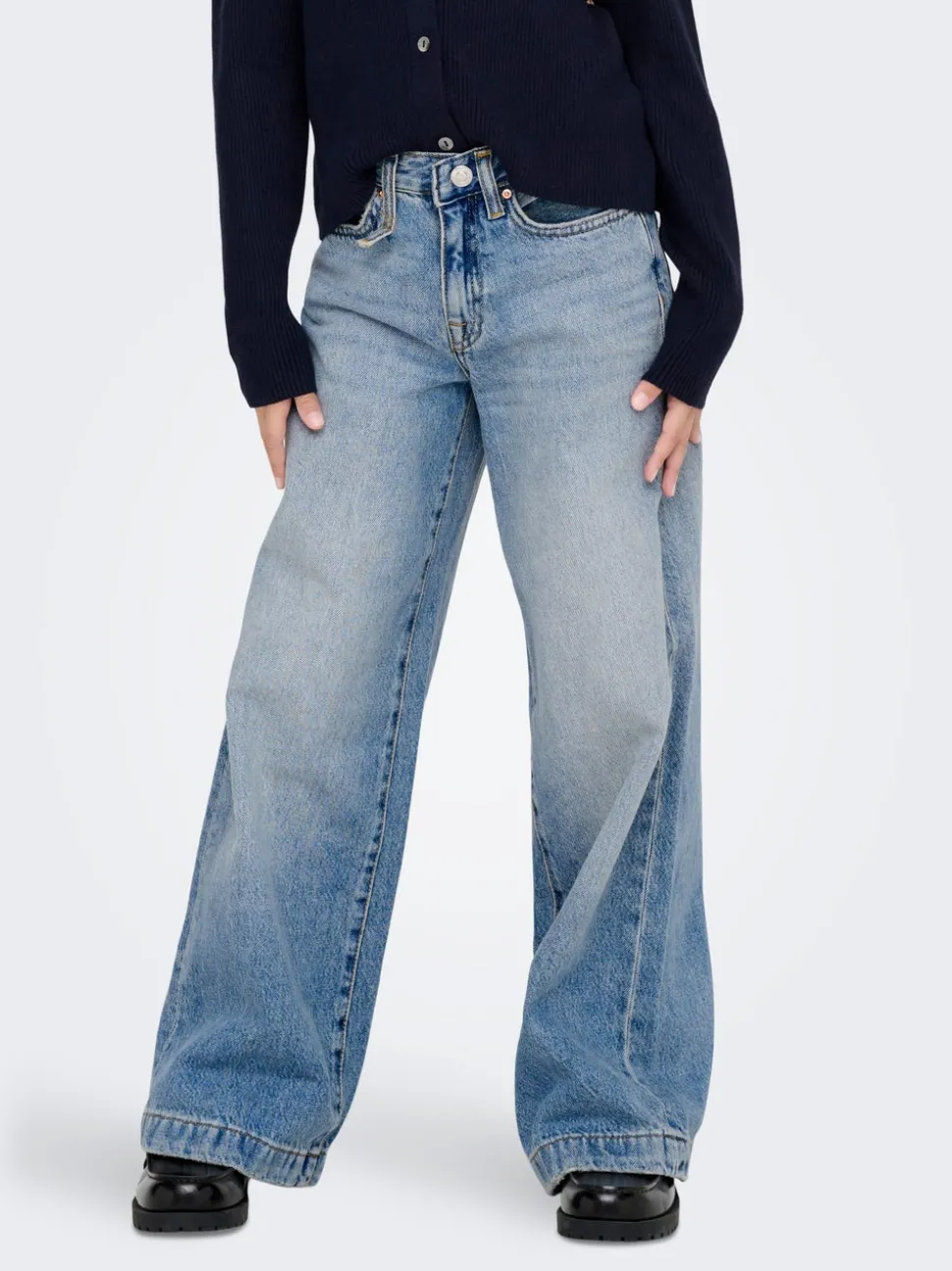 KOGBROOME Hög midja Vida ben Jeans