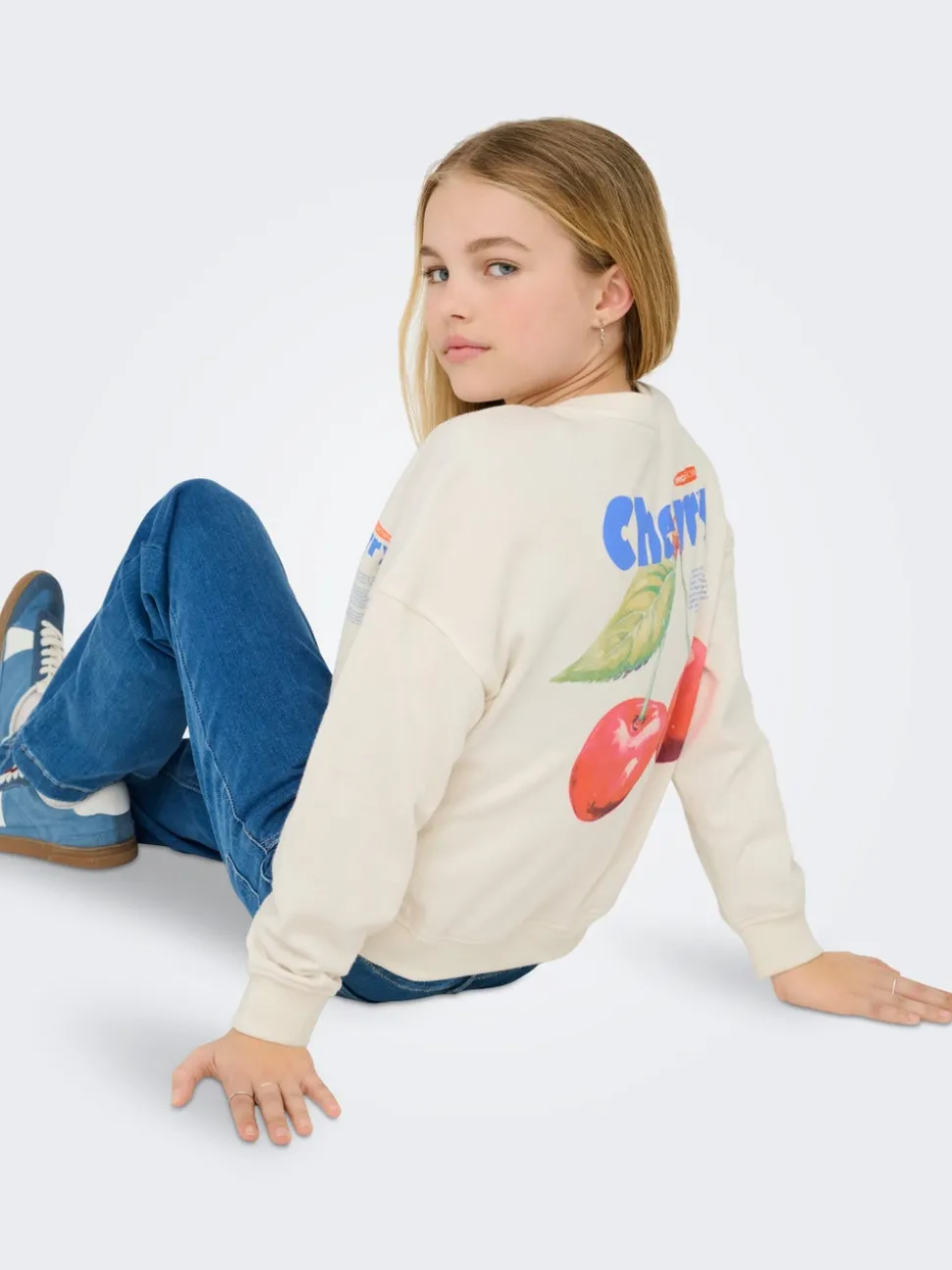 KOGPHILEA Sweatshirt