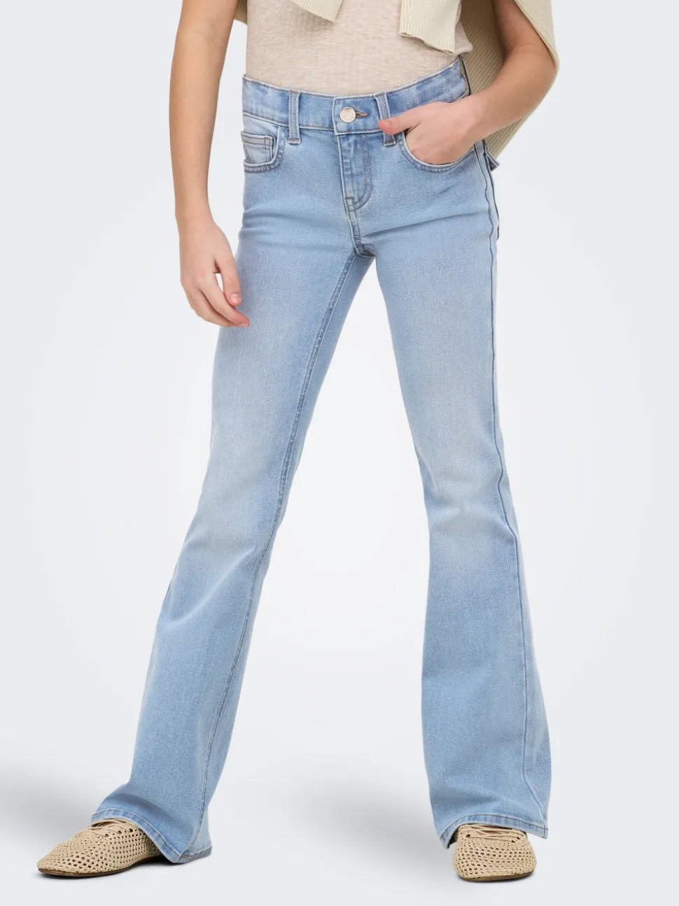 KOGPHOEBE Låg midja Utsvängd passform Jeans