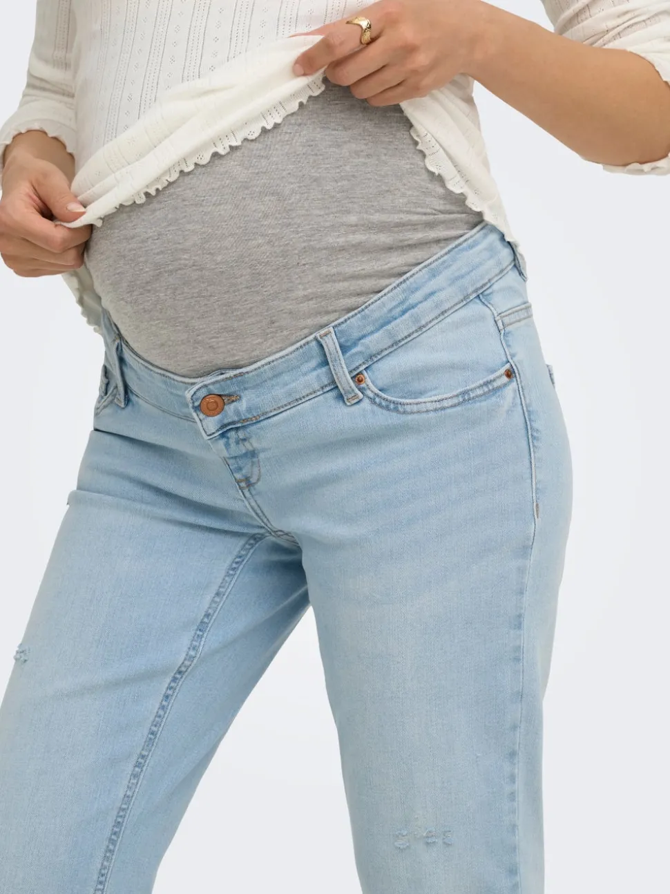 OLMBLUSH Utsvängd passform Jeans