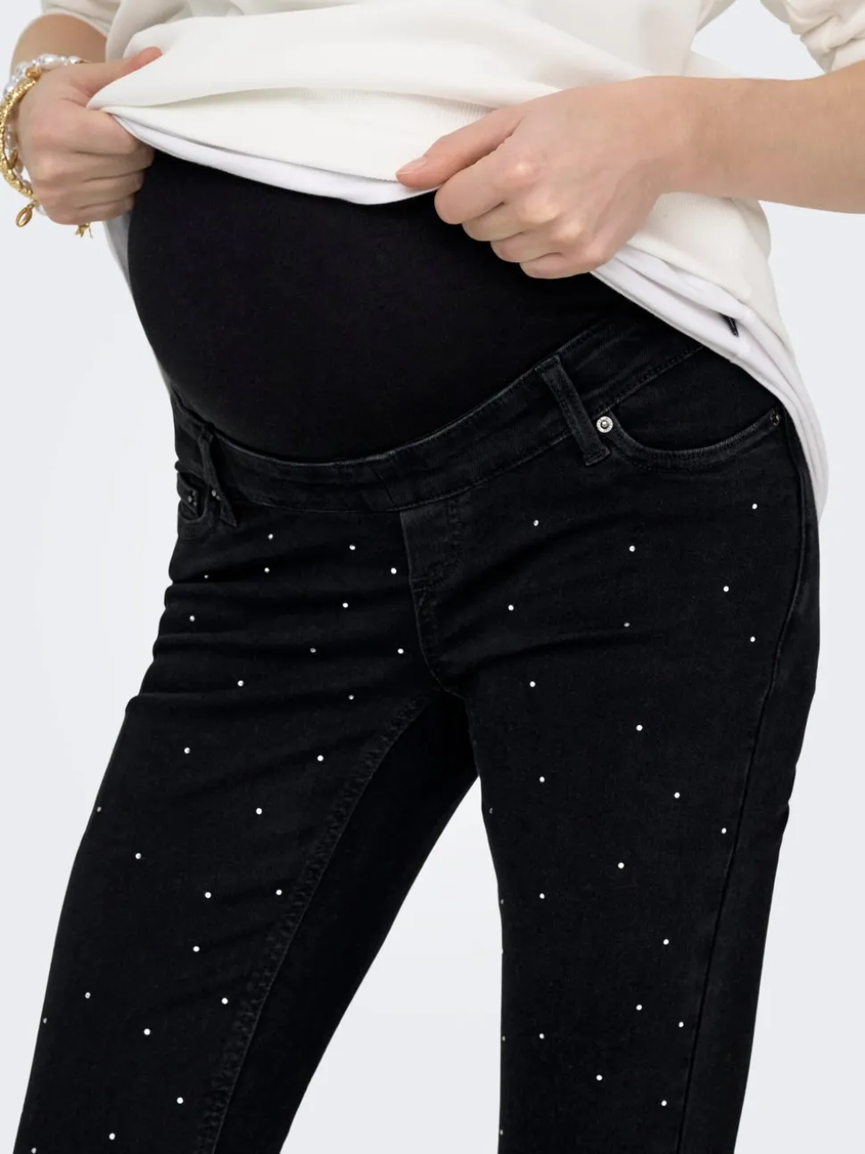 OLMBLUSH Utsvängd passform Jeans