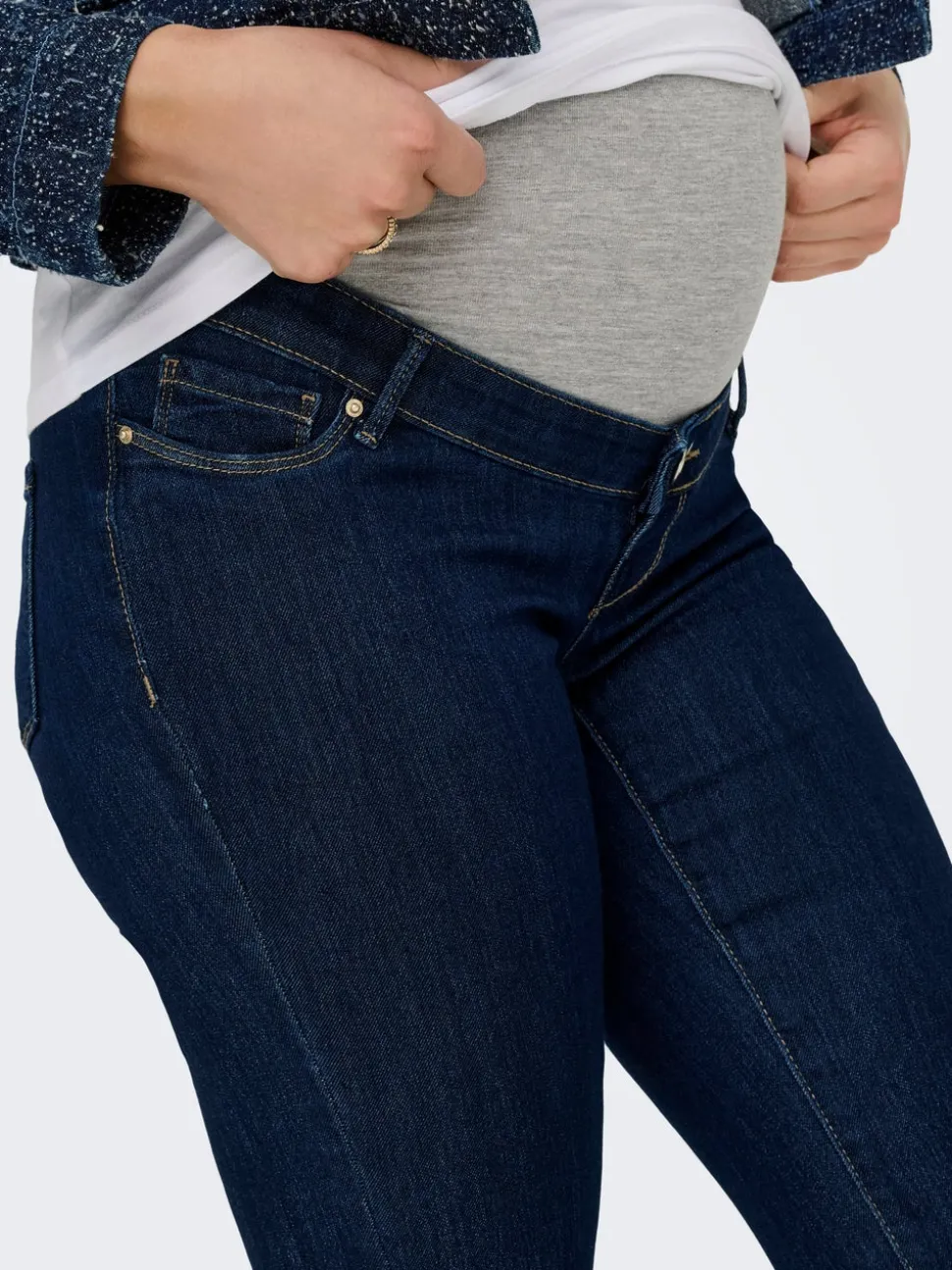 OLMHELLA Hög midja Utsvängd passform Jeans