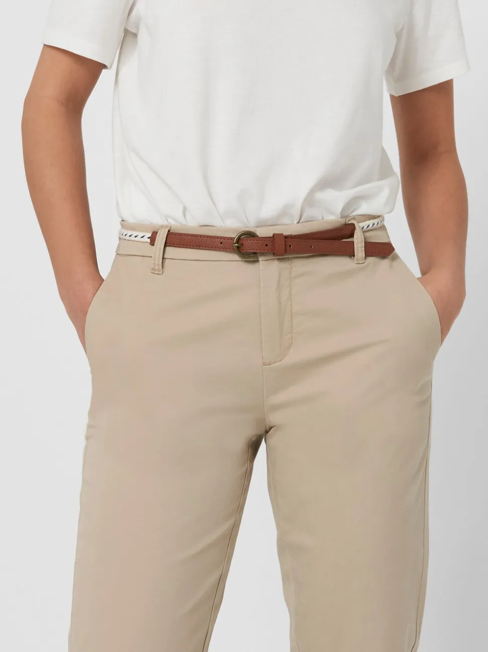 ONLBIANA Normal passform Chinos
