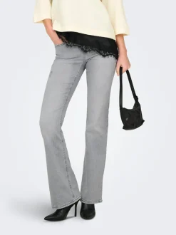 ONLBLUSH Medelhög midja Utsvängd passform Jeans