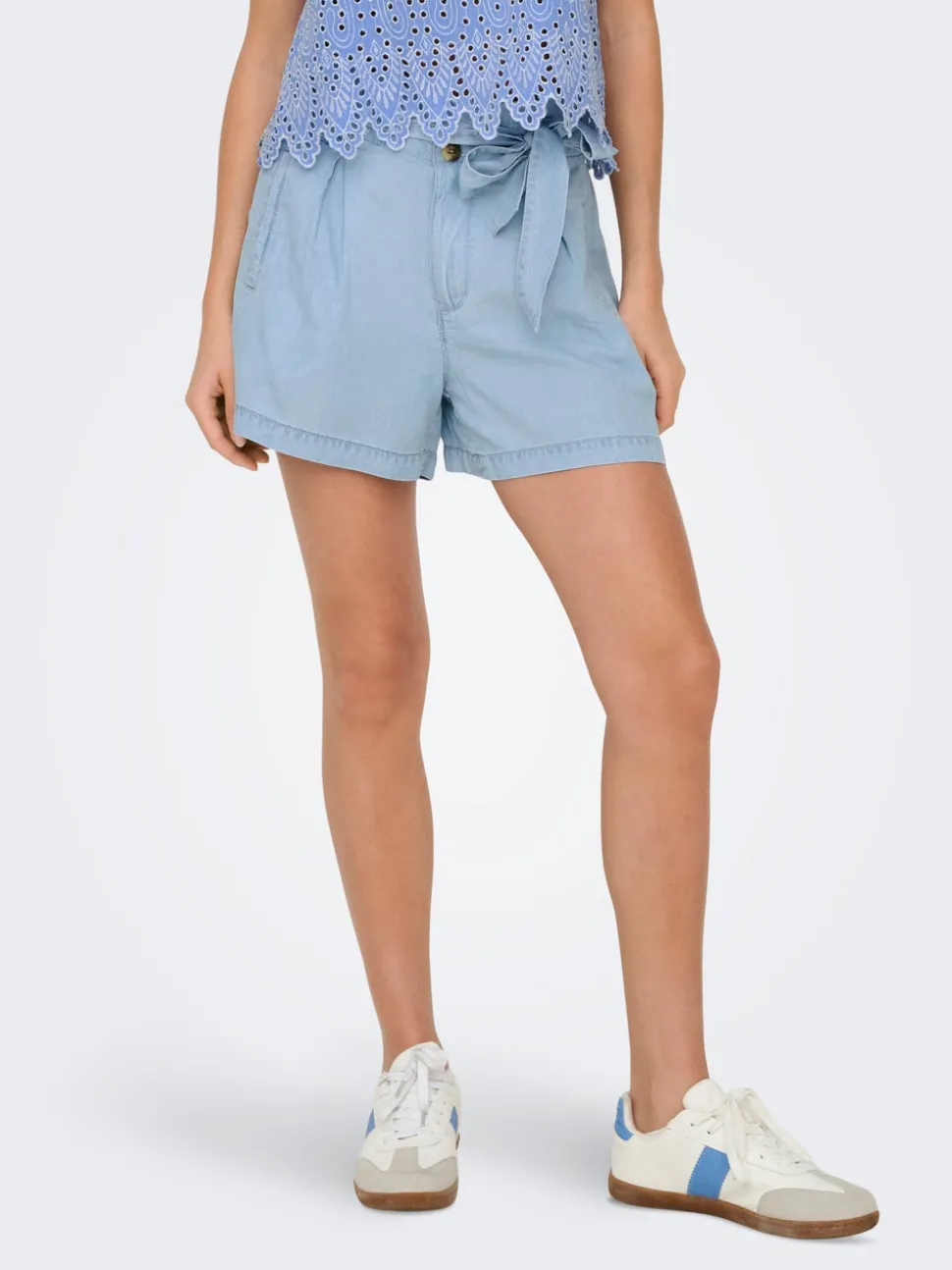 ONLCHARIS Hög midja Normal passform Shorts