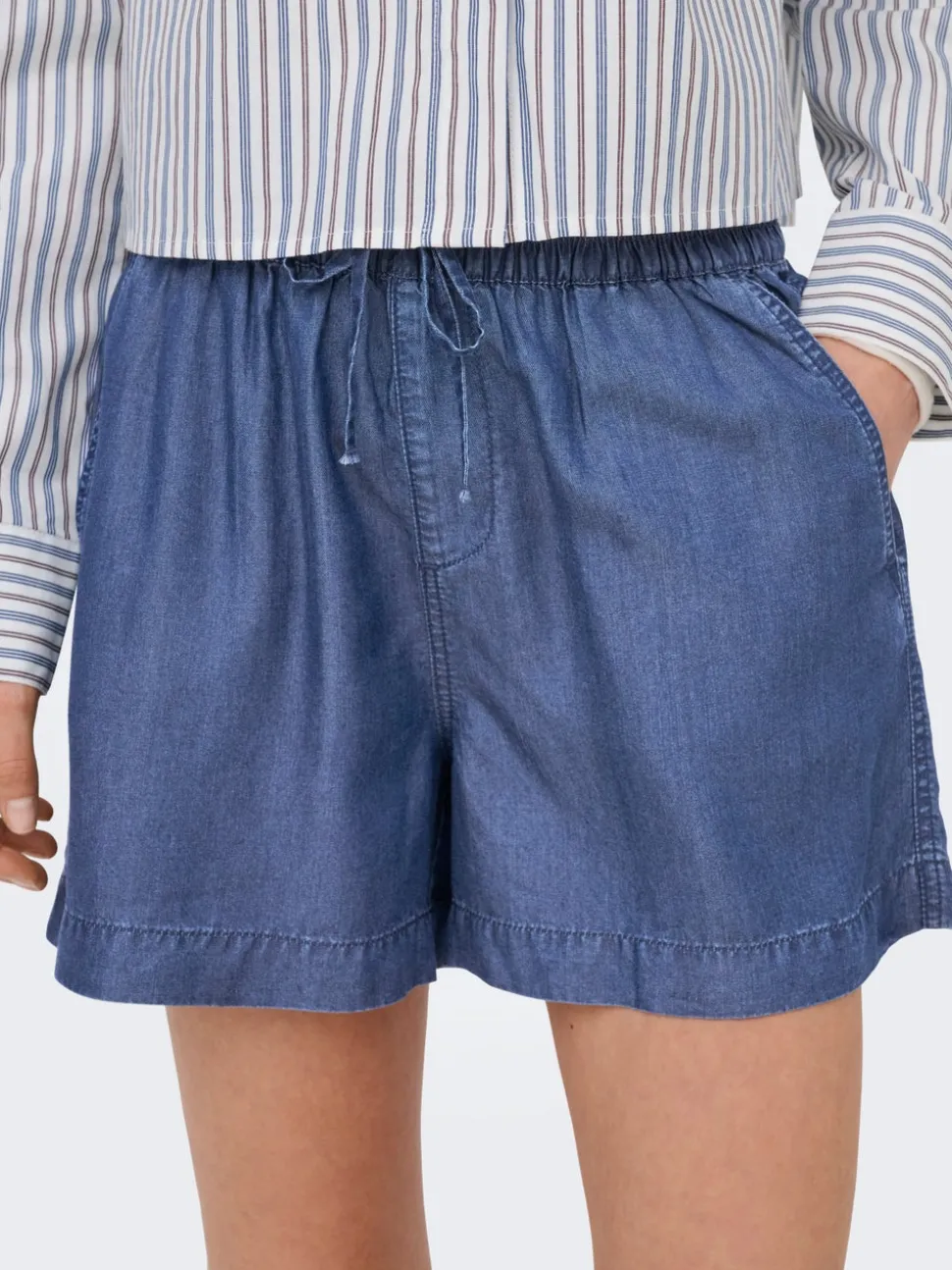 ONLCHARIS Normal passform Shorts