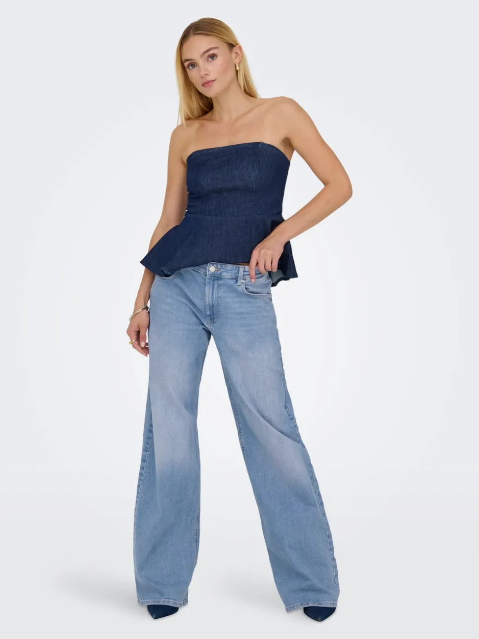 ONLCHRIS Låg midja Vida ben Jeans