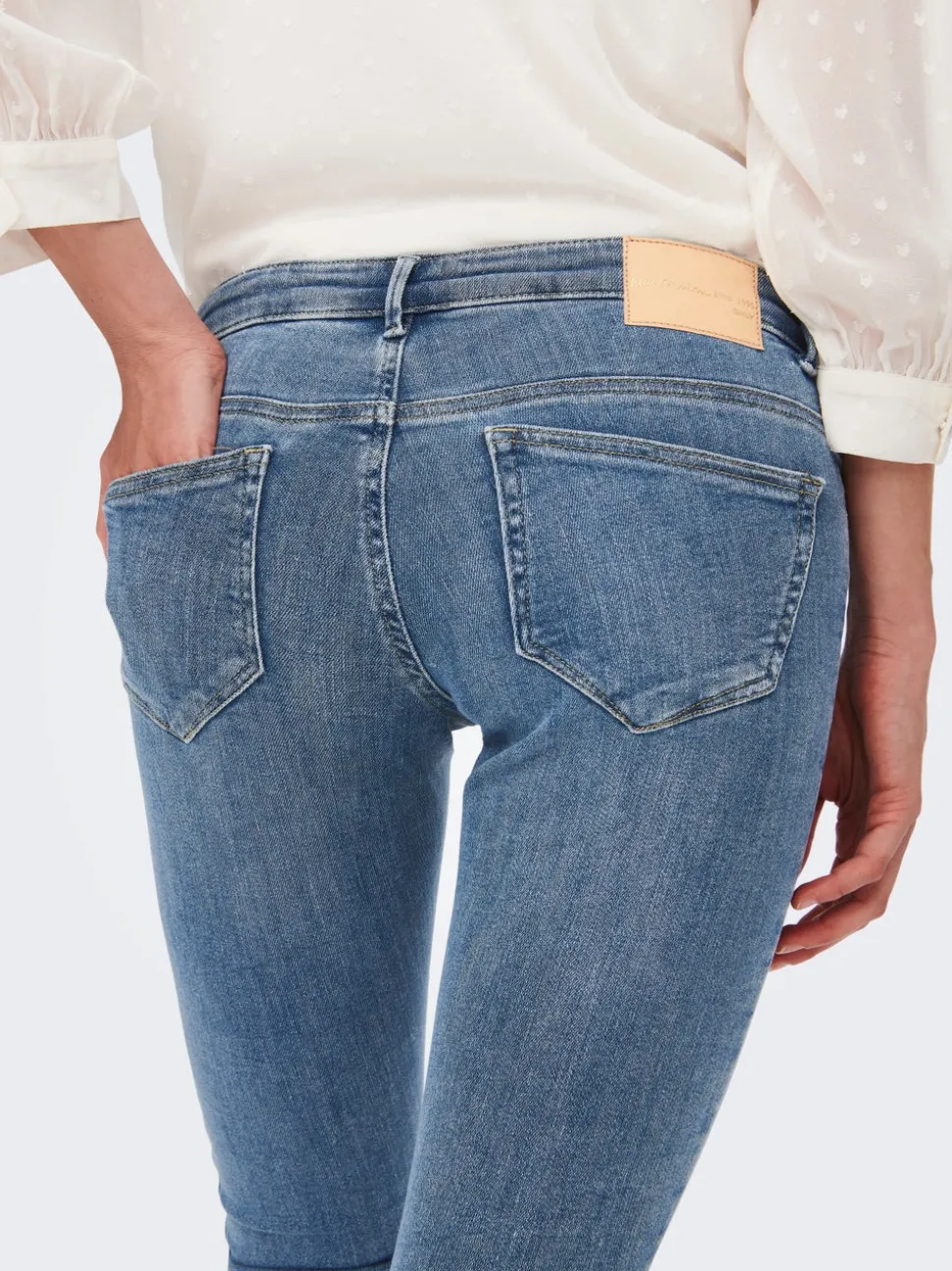 ONLCORAL Superlåg midja Skinny Fit Jeans