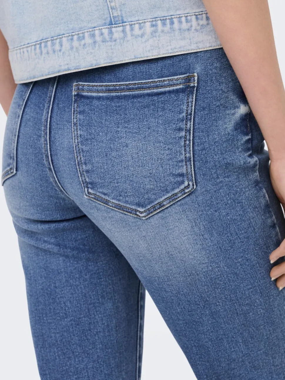 ONLEMILY-MILA Hög midja Rak passform Ankellängd Jeans