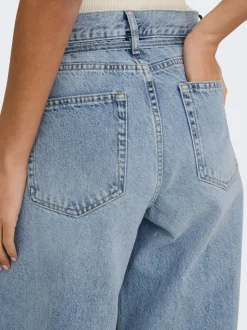 ONLGIANNA Medelhög midja Rak passform Jeans