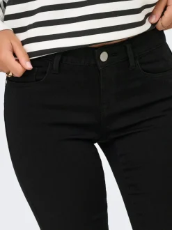 ONLHELLA Låg midja Utsvängd retropassform Jeans
