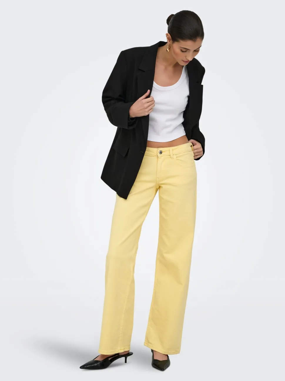 ONLJUDY Låg midja Rak passform Jeans
