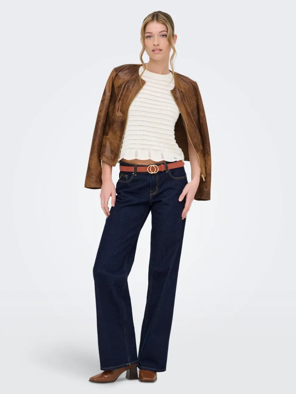 ONLJUICY Låg midja Rak passform Jeans