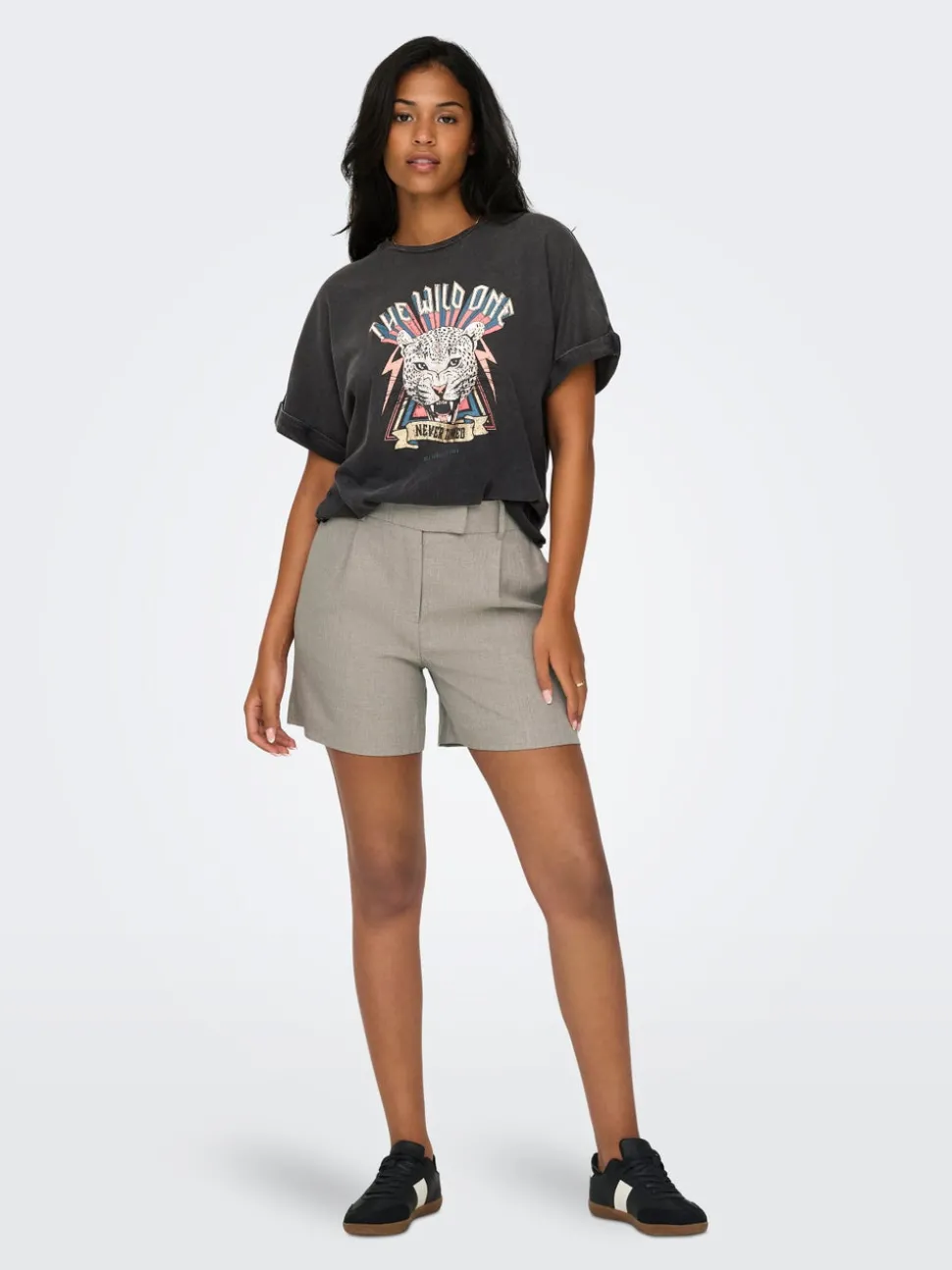 ONLLINDA Hög midja Vida ben Shorts