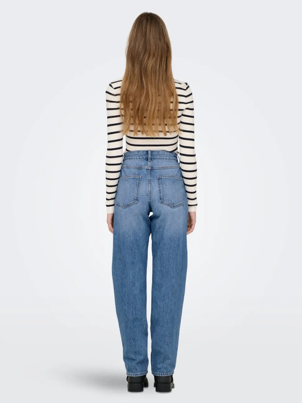 ONLLUMI Medelhög midja Mom Fit Jeans