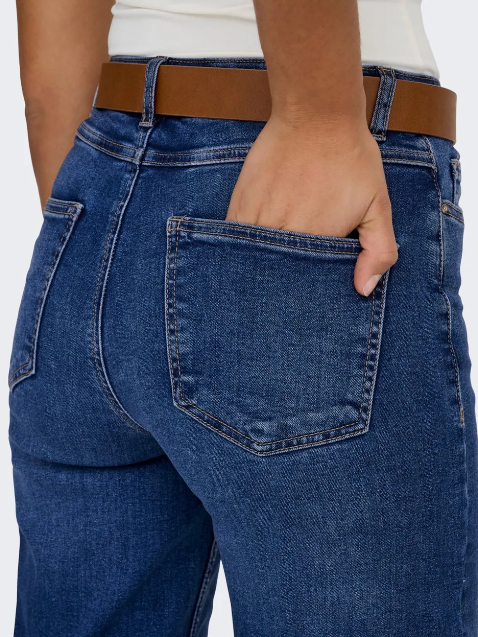 ONLLUNA Hög midja Vida ben Jeans