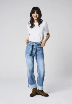 ONLMADDIE Hög midja Vida ben Jeans