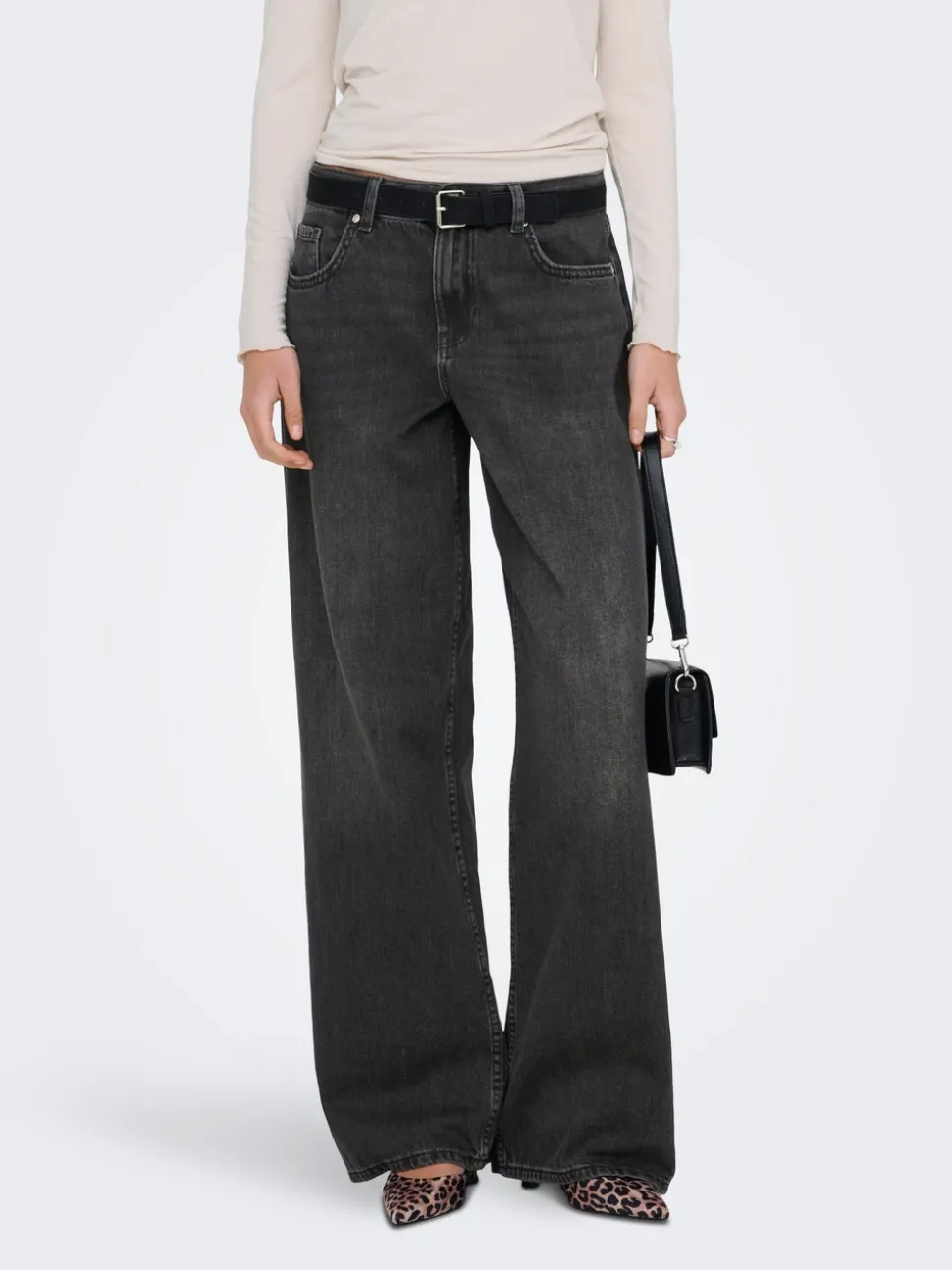 ONLMAYA Medelhög midja Vida ben Jeans