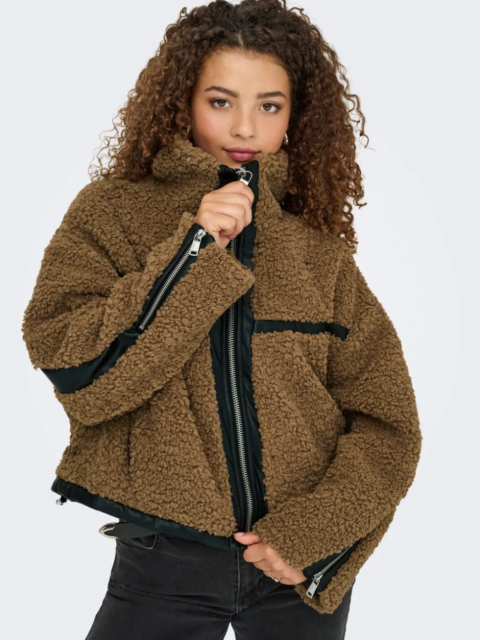 ONLPATTI Jacka
