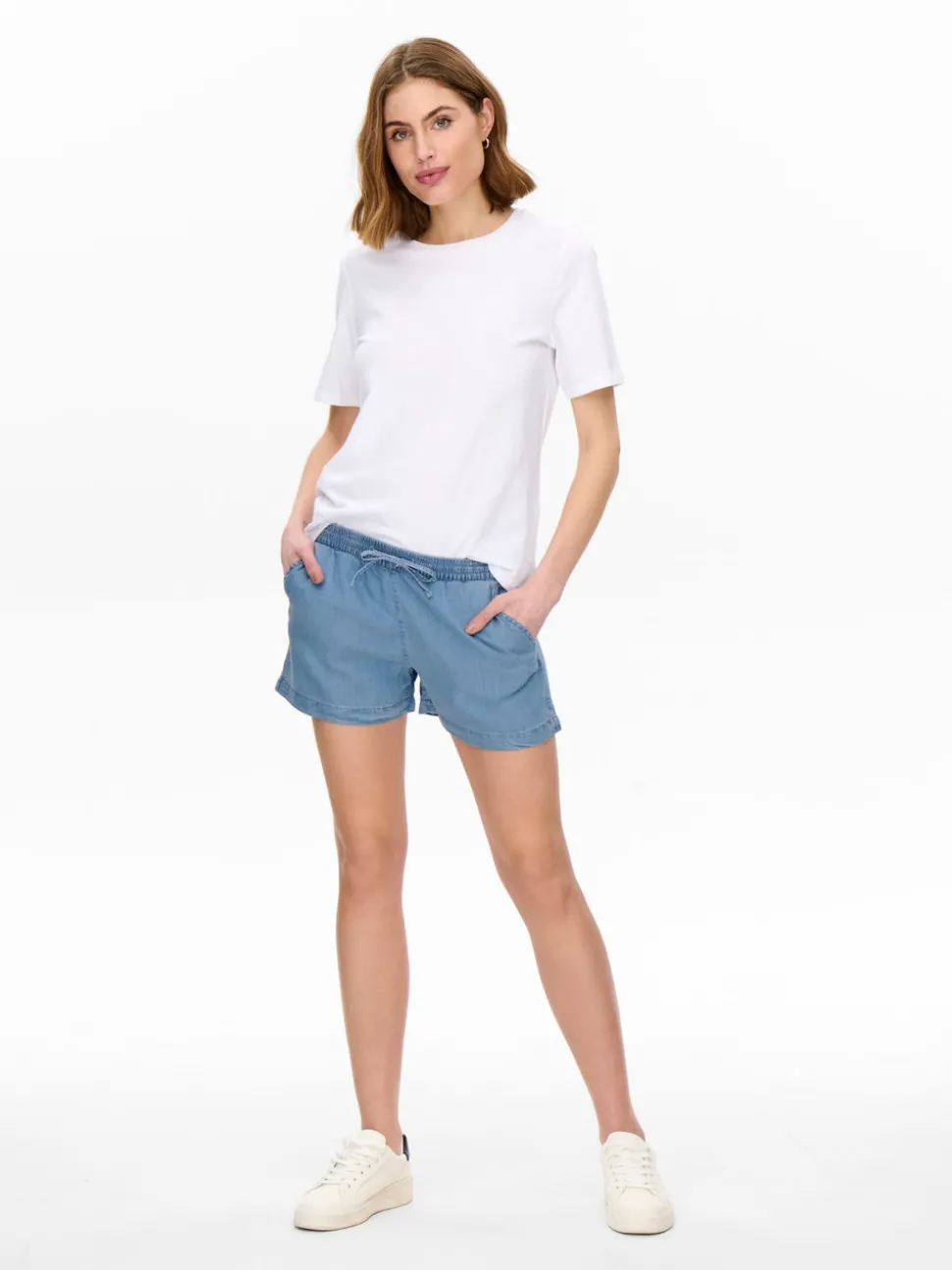 ONLPEMA Medelhög midja Avslappnad Denimshorts