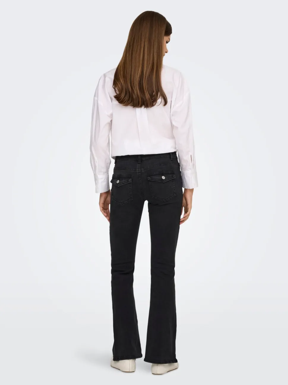 ONLPHOEBE Låg midja Utsvängd passform Jeans