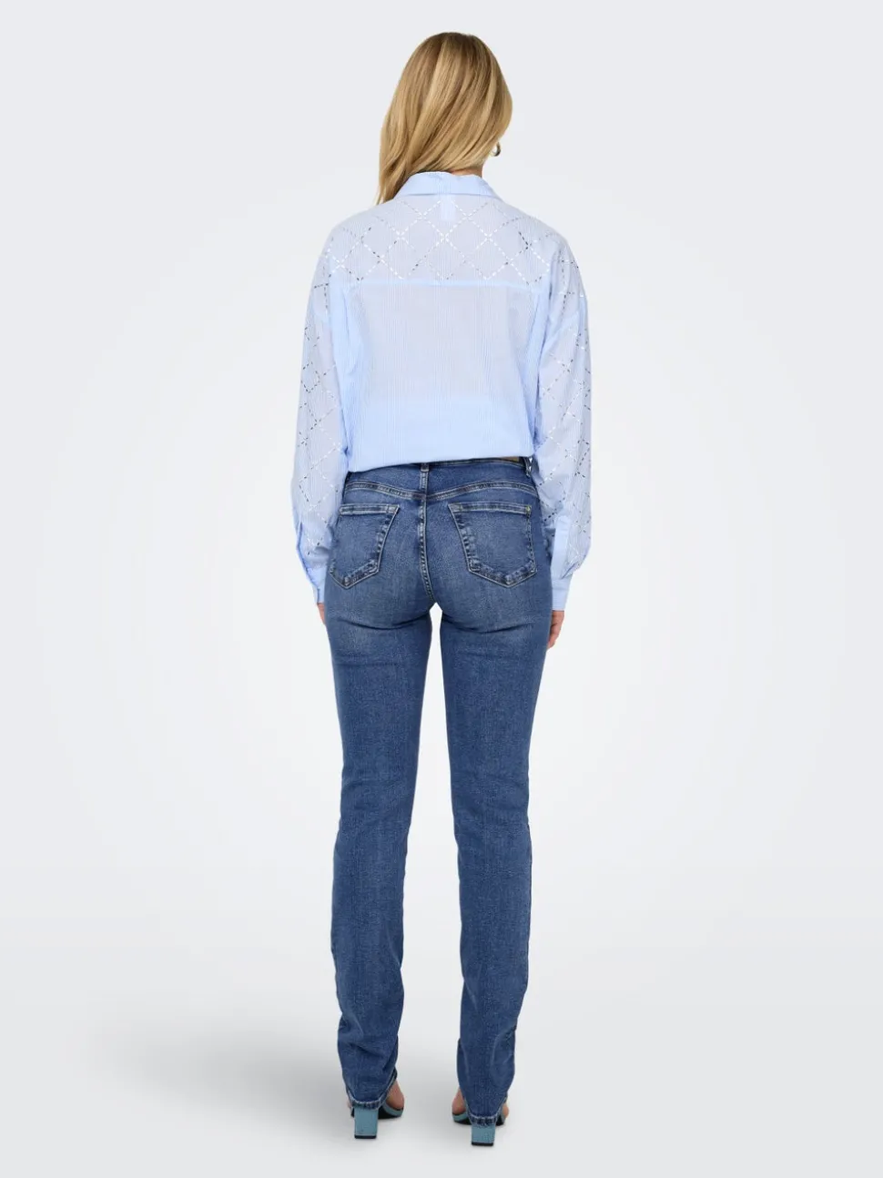 ONLSUI Medelhög midja Slim Fit Jeans
