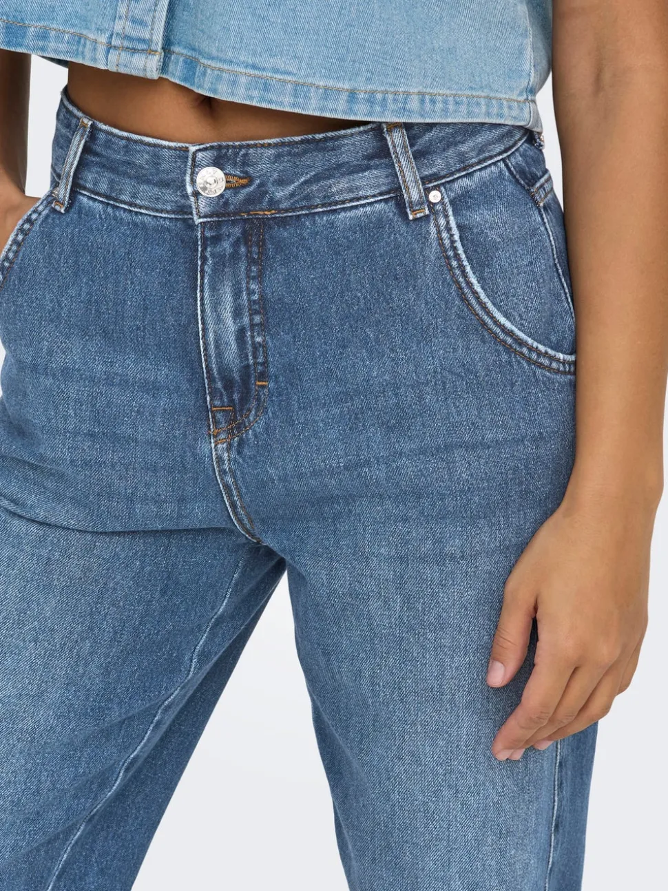 ONLTROY Hög midja Carrot Fit Ankellängd Jeans