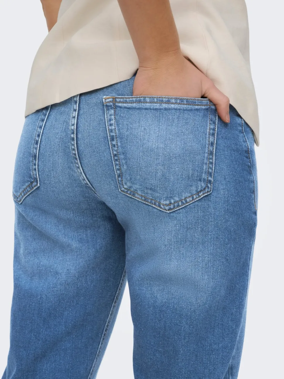 ONLVENEDA Hög midja Mom Fit Jeans